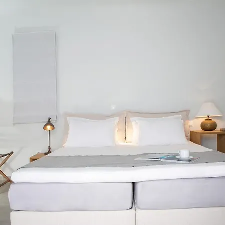 Anemos Luxury