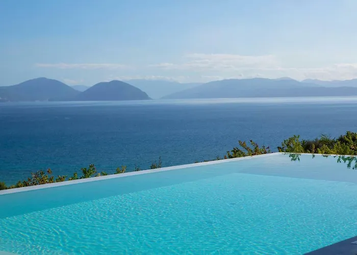 Villa Anemos Luxury *